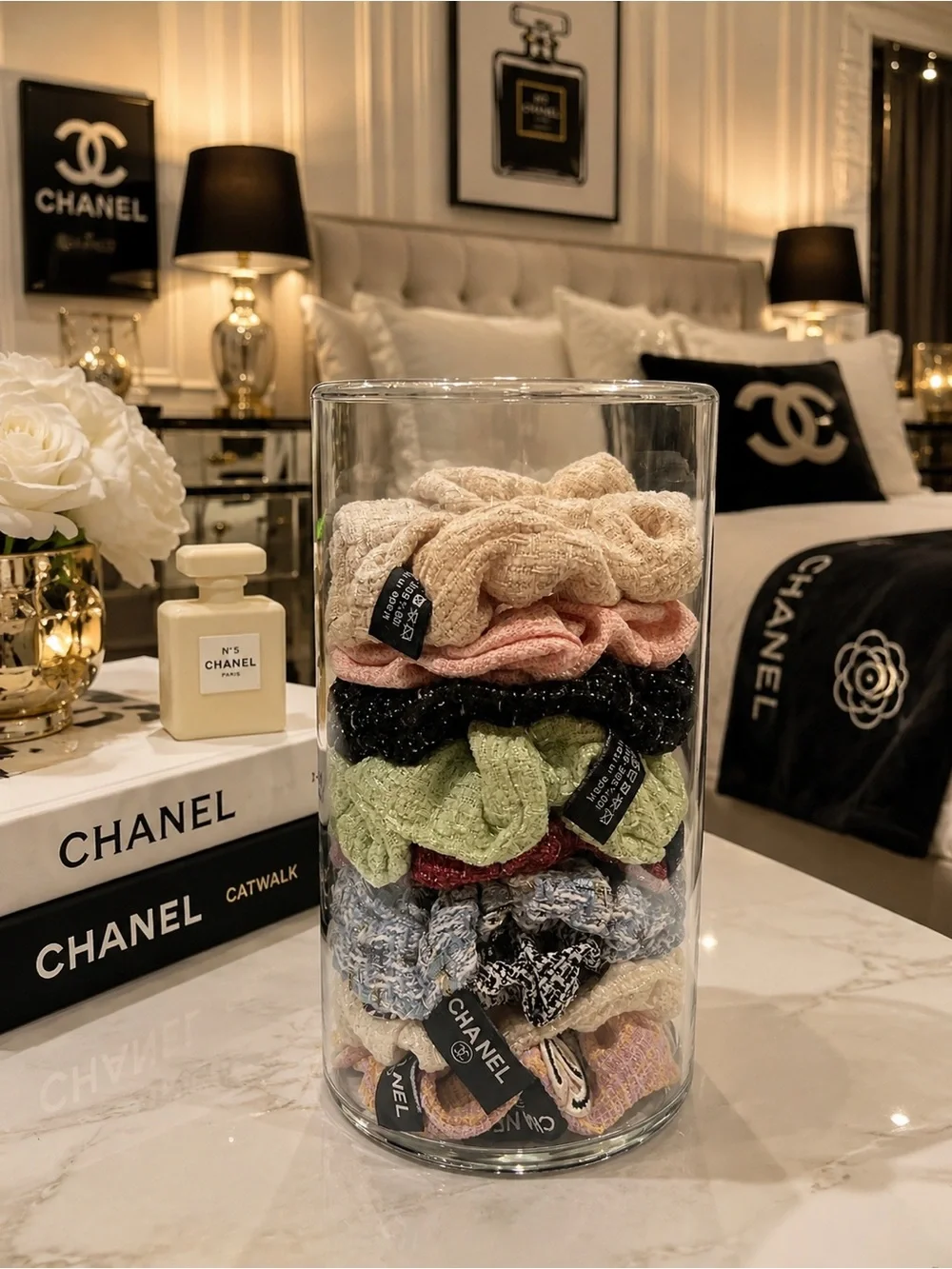 9 SCRUNCHIES